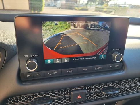 Used 2024 Honda HR-V Sport image 18