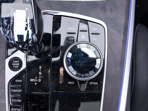 Used 2023 BMW X5 sDrive40i w/ M Sport Package image 29