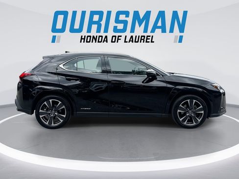 Used 2022 Lexus UX 250h w/ Premium Package AWD/4WD image 9
