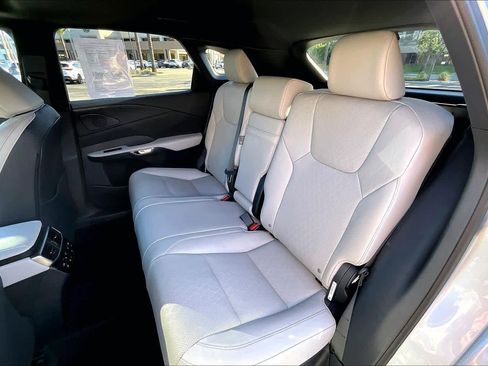 Certified 2023 Lexus RX 350 Premium Plus w/ Cold Area Package FWD image 18