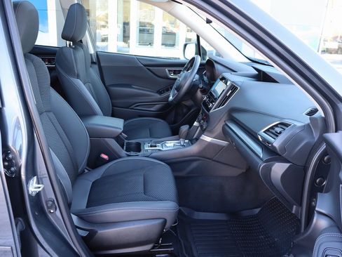 Used 2021 Subaru Forester Premium image 21