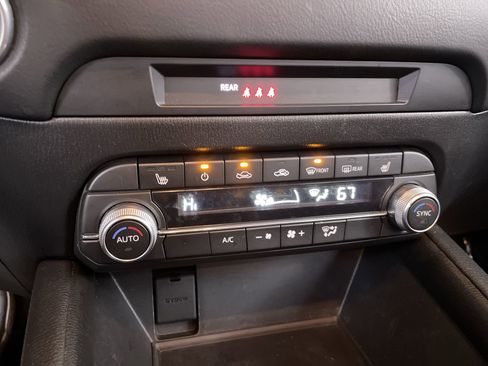 Used 2021 MAZDA CX-5 Touring image 15