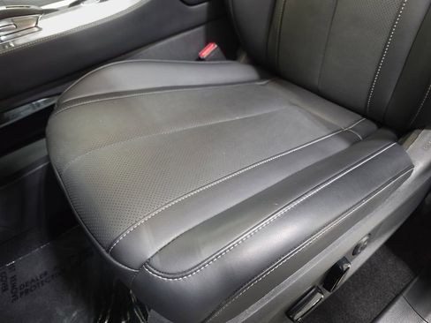 Certified 2026 INFINITI QX60 Luxe w/ Cargo Package image 24