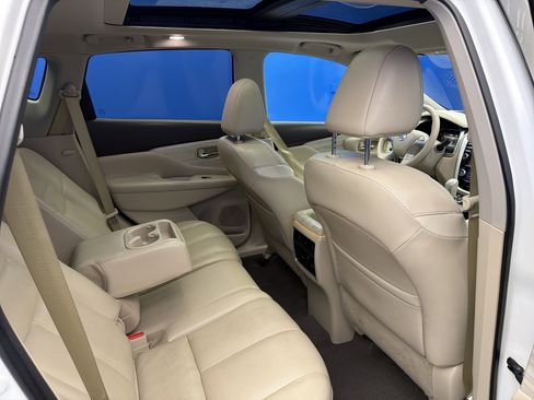Used 2017 Nissan Murano Platinum w/ Platinum Technology Package image 28