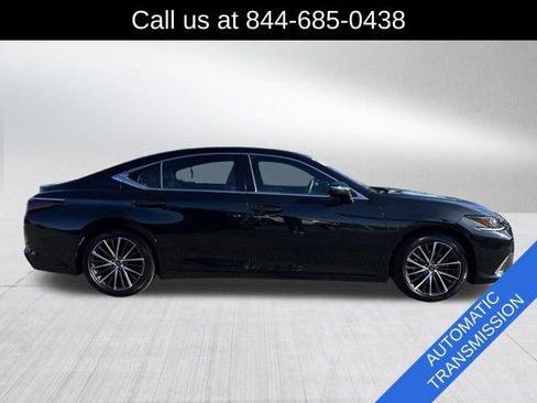 Used 2023 Lexus ES 350 w/ Premium Package image 4