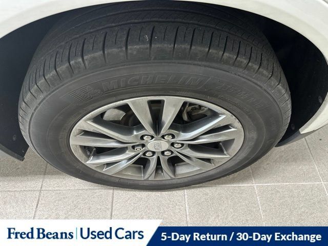Used 2021 Cadillac XT5 Premium Luxury AWD/4WD image 18