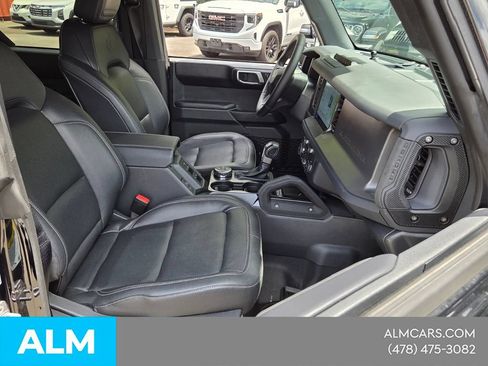 Used 2025 Ford Bronco Badlands AWD/4WD image 15