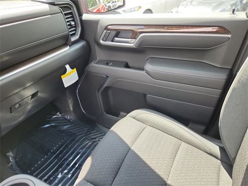 New 2026 GMC Sierra 1500 Elevation image 13