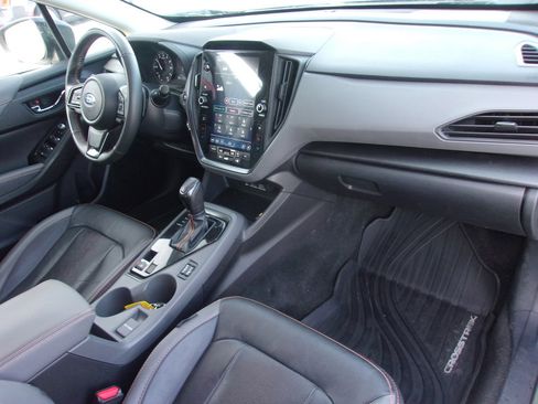 Used 2024 Subaru Crosstrek 2.5i Limited image 12