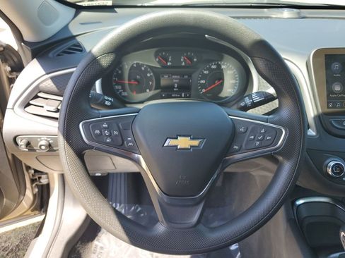 Used 2025 Chevrolet Malibu LT FWD image 28