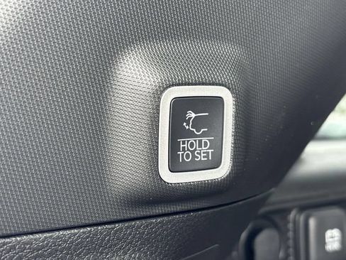 New 2026 Jeep Grand Cherokee Limited AWD/4WD image 37