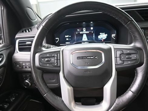 Certified 2023 GMC Yukon XL Denali AWD/4WD image 8