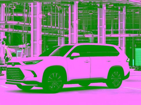 New 2026 Toyota Grand Highlander AWD Hybrid image 2