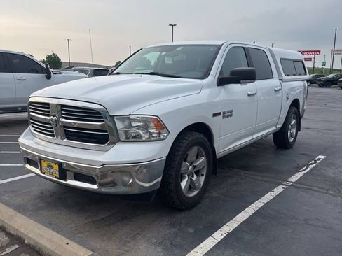 Used 2018 RAM 1500 Big Horn AWD/4WD image 1