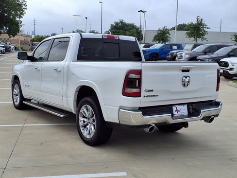 Used 2019 RAM 1500 Laramie RWD image 2