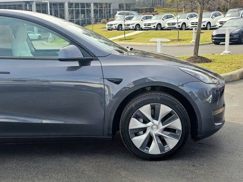 Used 2023 Tesla Model Y Long Range image 6