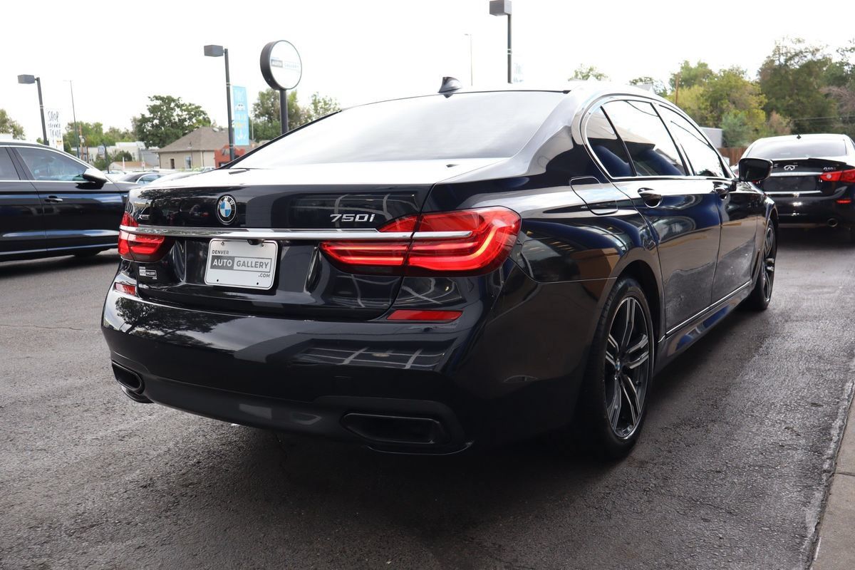 Used 2017 BMW 750i xDrive AWD/4WD image 5