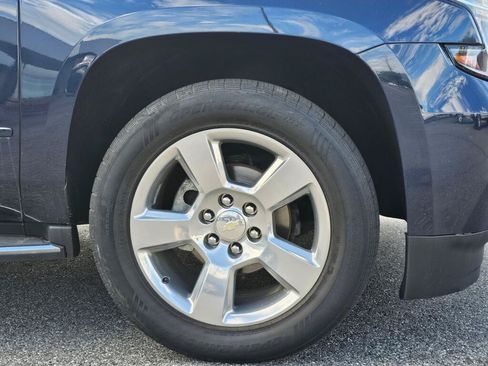 Used 2019 Chevrolet Tahoe Premier AWD/4WD image 9