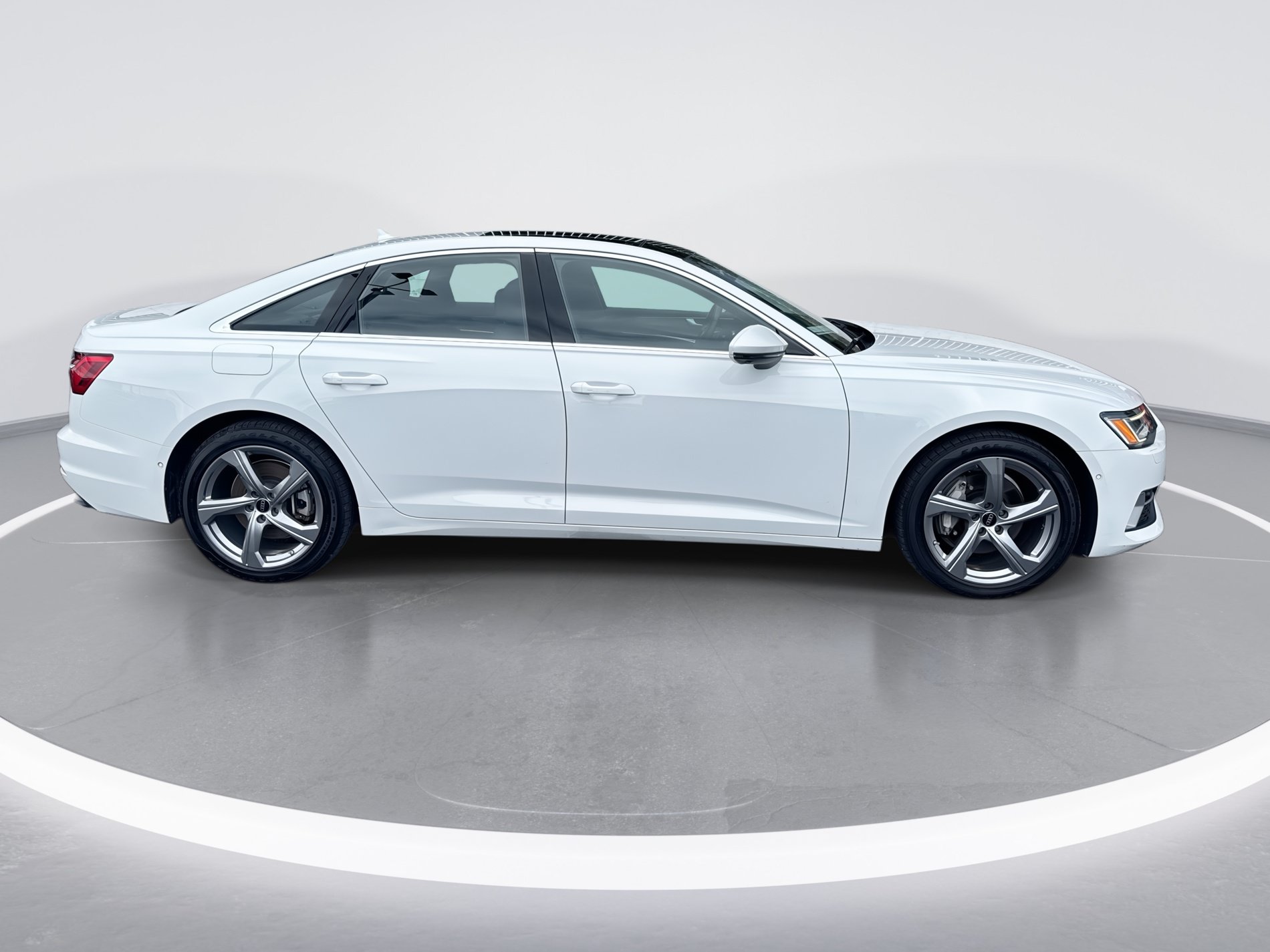 Used 2024 Audi A6 Premium Plus AWD/4WD image 3
