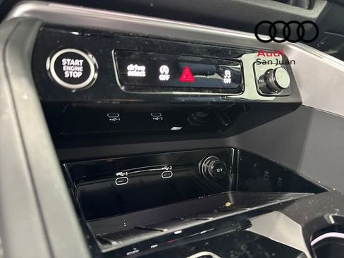 Certified 2025 Audi Q5 2.0T Premium w/ Convenience Package image 21