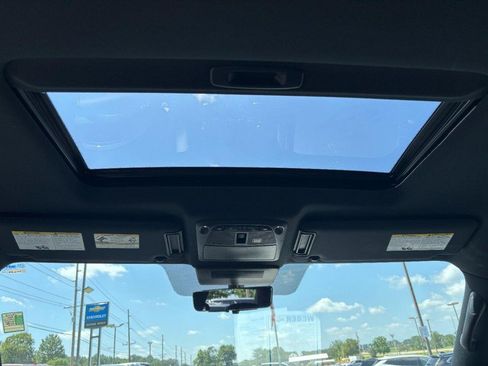 Used 2024 INFINITI QX80 Sensory w/ All-Season Package AWD/4WD image 12