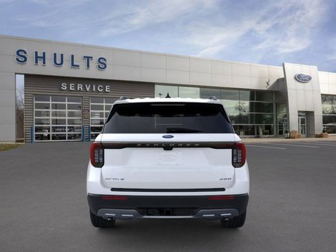 New 2025 Ford Explorer Active w/ Active Comfort Package image 5