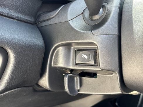 Used 2024 RAM 2500 Laramie w/ Safety Group AWD/4WD image 23
