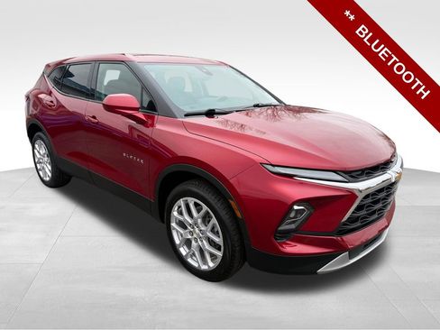 Used 2023 Chevrolet Blazer LT w/ Driver Confidence Package image 10