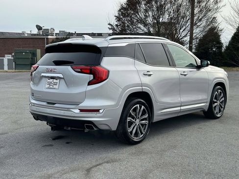 Used 2019 GMC Terrain Denali w/ Driver Alert Package II image 3