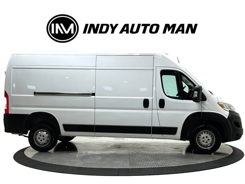 Used 2023 RAM ProMaster 2500 FWD image 3