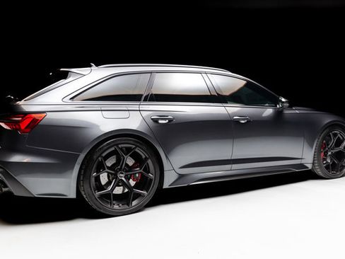 Used 2024 Audi RS 6 performance image 4