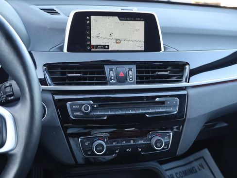 Used 2018 BMW X1 sDrive28i w/ Convenience Package image 9