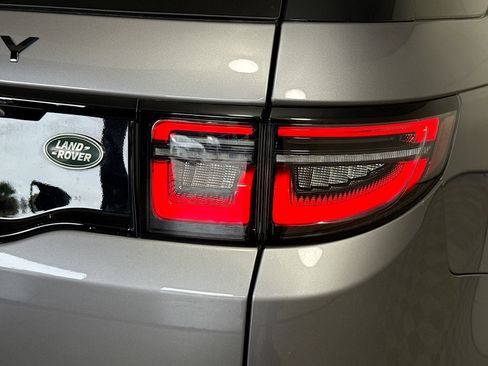 Used 2023 Land Rover Discovery Sport S R-Dynamic image 32