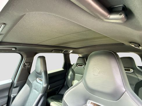 Used 2022 Land Rover Range Rover Sport SVR image 27