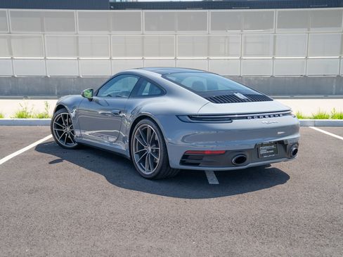 Certified 2024 Porsche 911 Carrera RWD image 3
