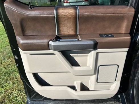 Used 2019 Ford F150 Limited AWD/4WD image 47