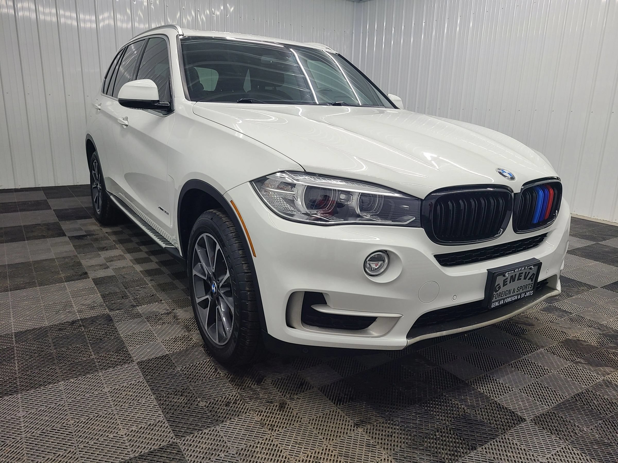 Used 2017 BMW X5 xDrive35i AWD/4WD image 3