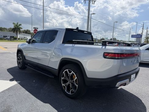 Used 2023 Rivian R1T Adventure Quad AWD/4WD image 5