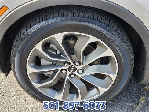 Certified 2023 Lincoln Nautilus Reserve AWD/4WD image 17