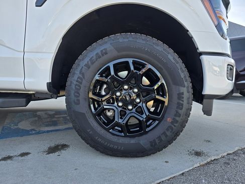 Used 2025 Ford F150 XLT w/ Equipment Group 301A Standard image 11