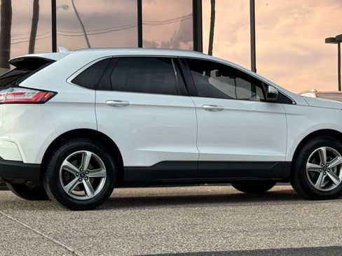 Used 2019 Ford Edge SEL w/ Equipment Group 201A FWD image 13