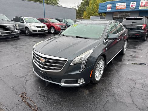 Used 2019 Cadillac XTS Luxury image 2