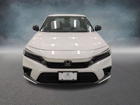 Used 2024 Honda Civic Sport image 2