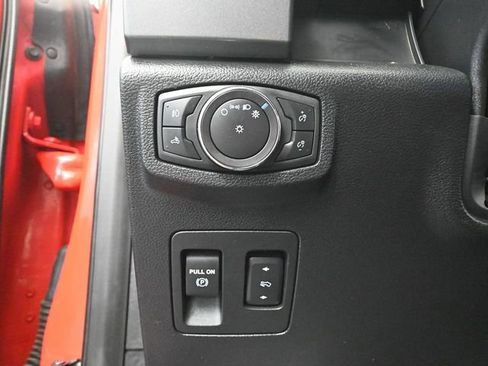 Used 2018 Ford F150 XLT w/ Equipment Group 302A Luxury image 33