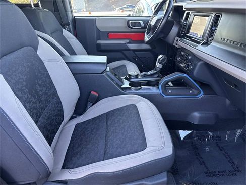 Used 2022 Ford Bronco Wildtrak image 34