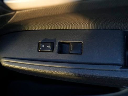 Used 2010 Honda Accord LX image 28