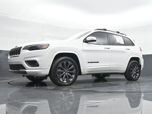 Used 2020 Jeep Cherokee High Altitude image 17