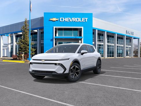 New 2026 Chevrolet Equinox EV LT image 32