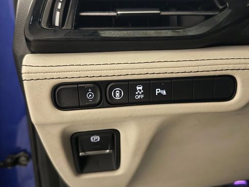 Used 2023 Acura MDX Type S image 18