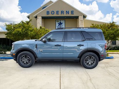 Used 2023 Ford Bronco Sport Big Bend w/ Convenience Package AWD/4WD image 2